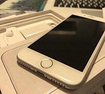 IPhon 8 silver  64 gb   Ростест  цена 22000 руб.